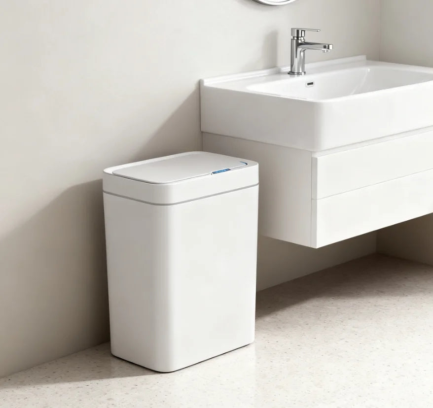 White Touchless 15L Smart Sensor Trash Can – Electronic Bathroom Garbage Bin with Automatic Bagging, Smart Home Compatible